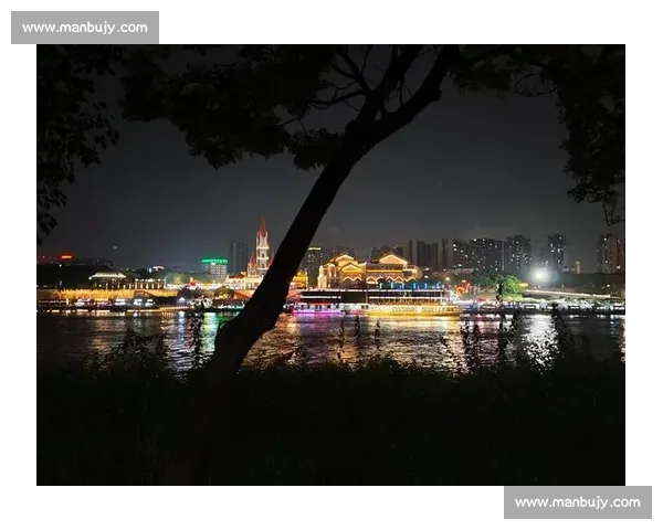 邕江夜话里的体操萌态！亭子码头这场互动赛太吸睛